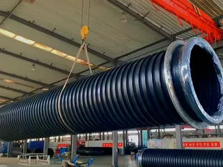 Reinforced PE composite pressure pipe lifted in the Shunfang factory
