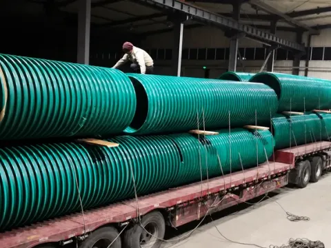 Reinforced pipe shipment for reservoir water line